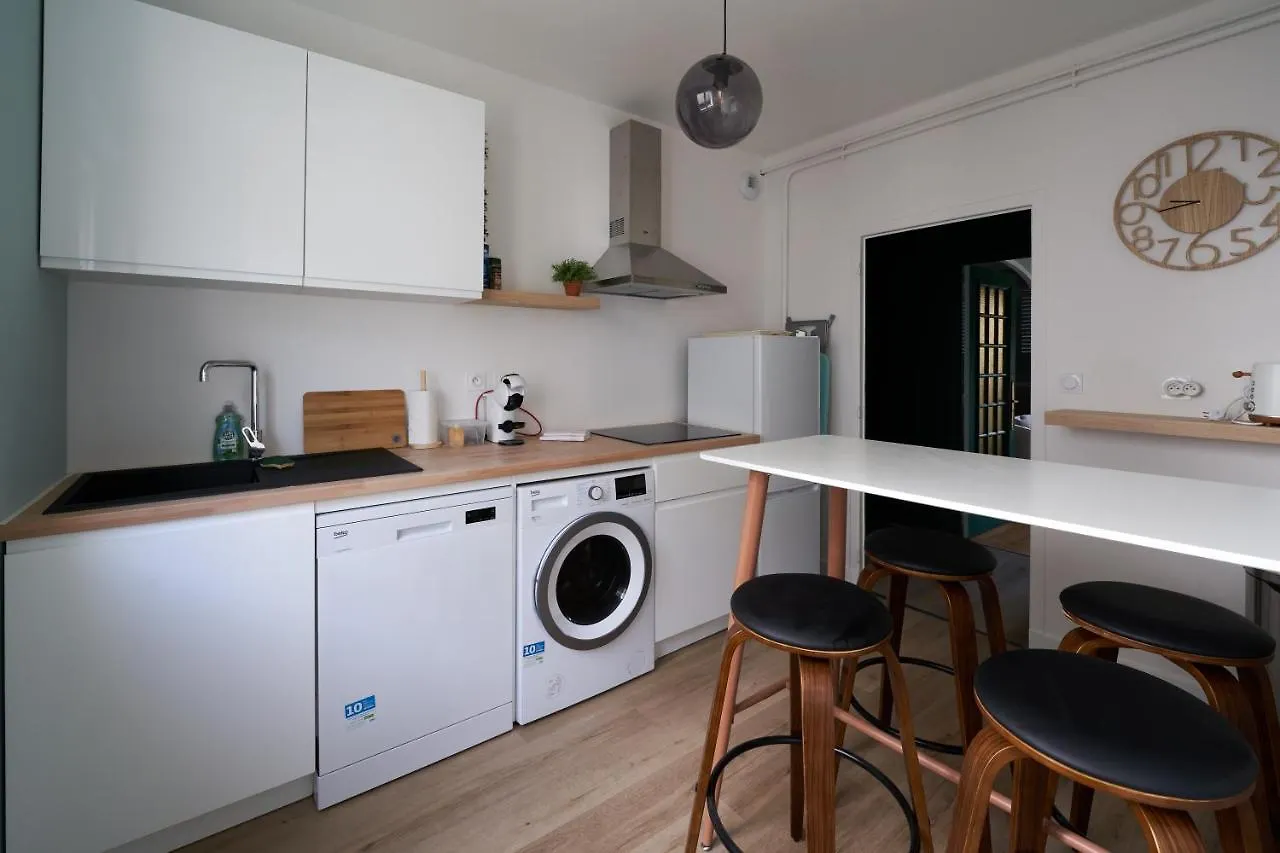 Apartment *Green Organic* Balcon & Garage Clermont-Ferrand France